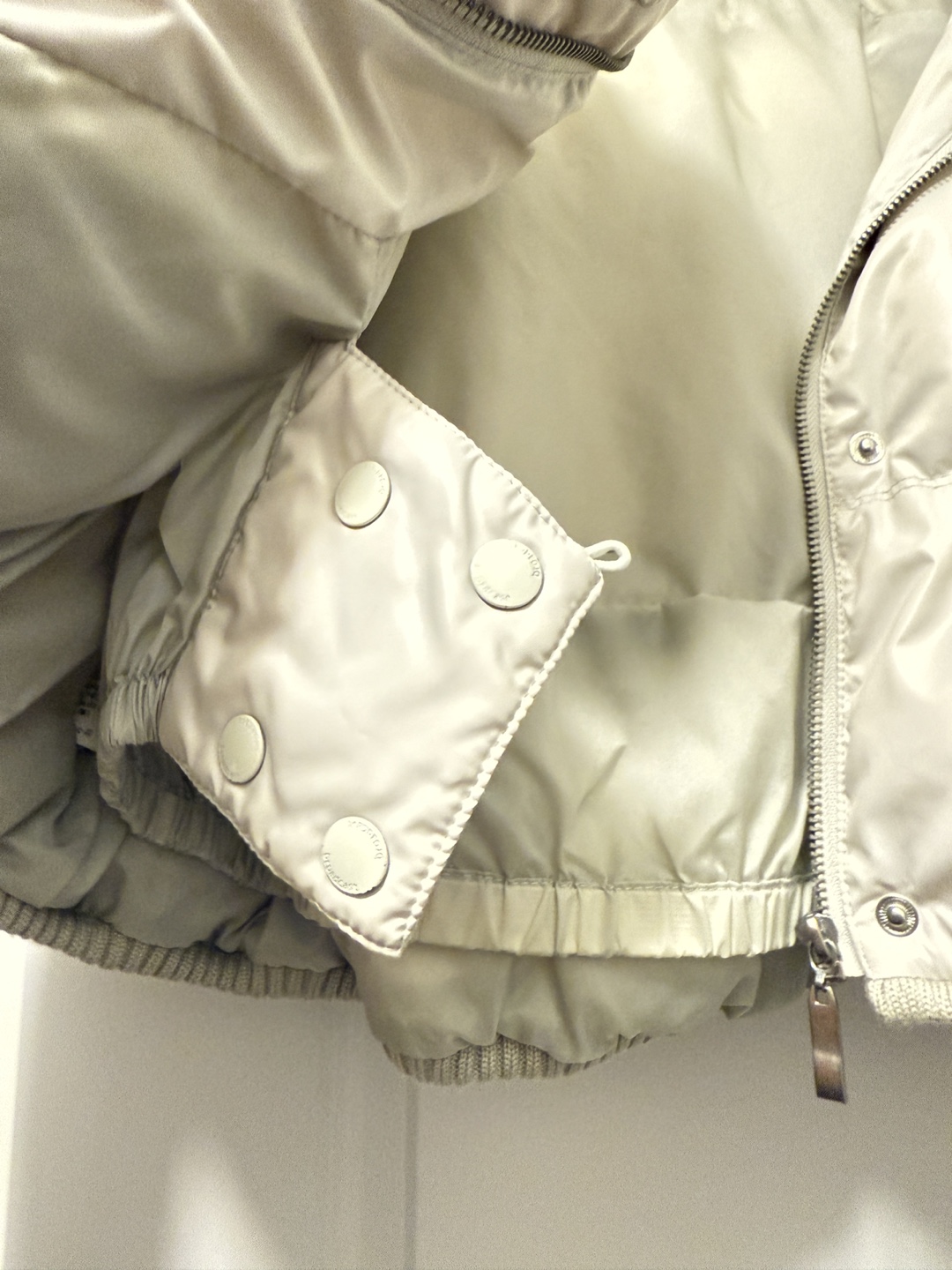 Broadcast Padded Down Cropped Jacket - photo 4