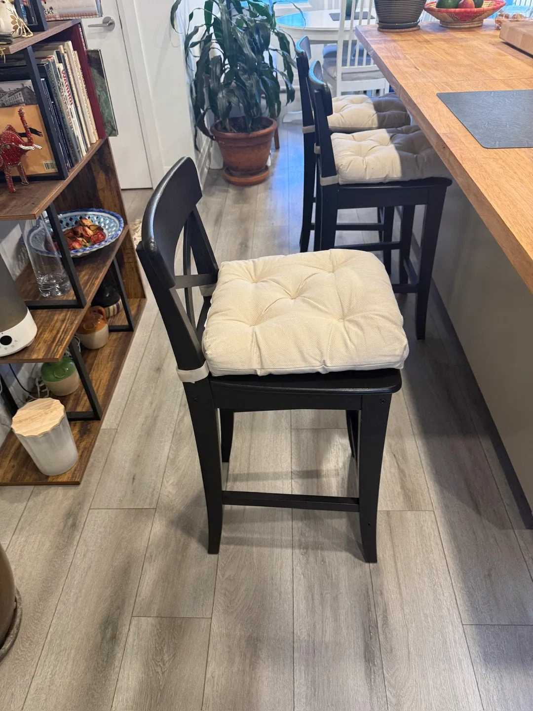 Set of 3 Black Bar Stool with Cushion image indicator(2)