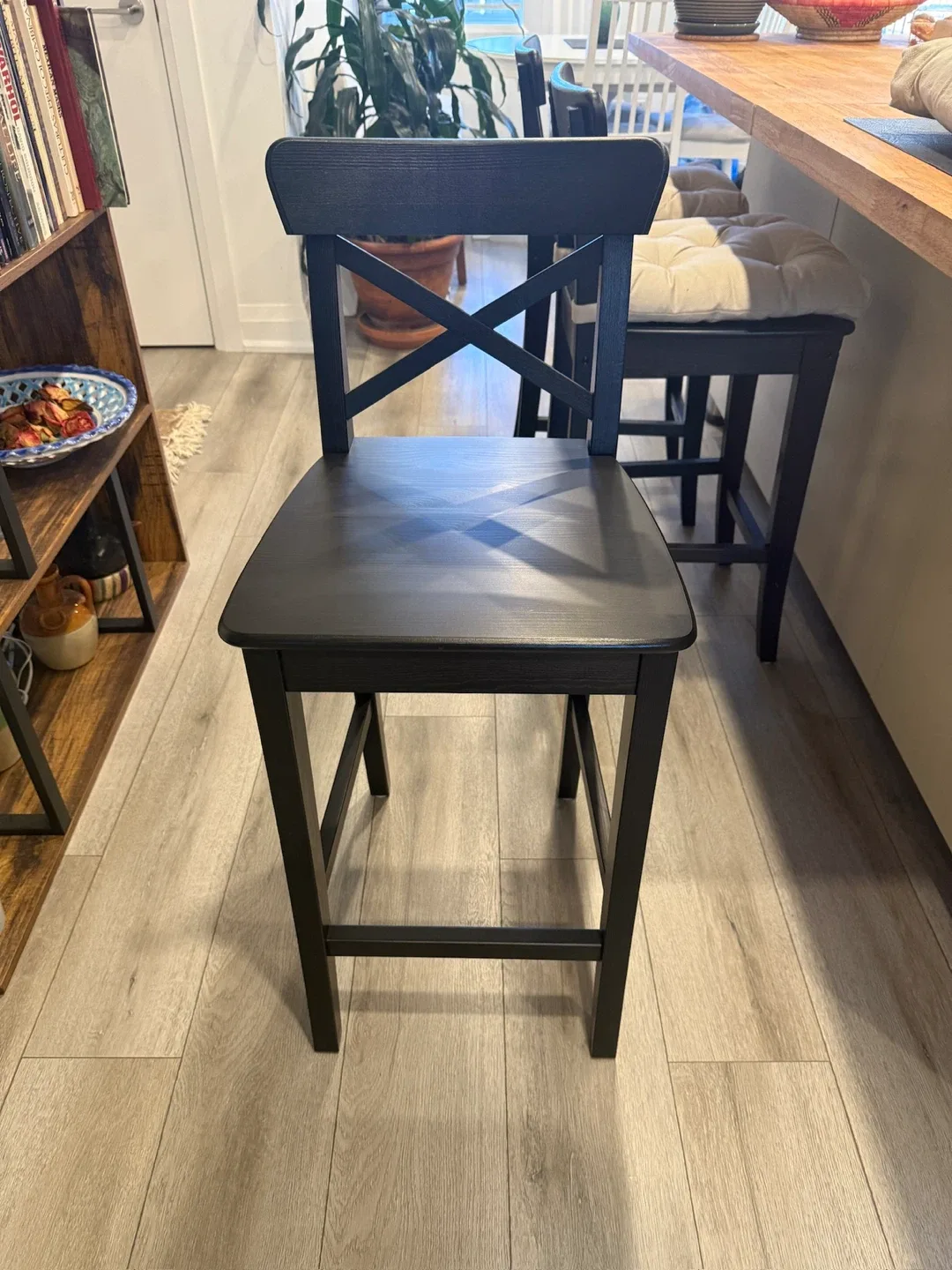 Set of 3 Black Bar Stool with Cushion image indicator(5)