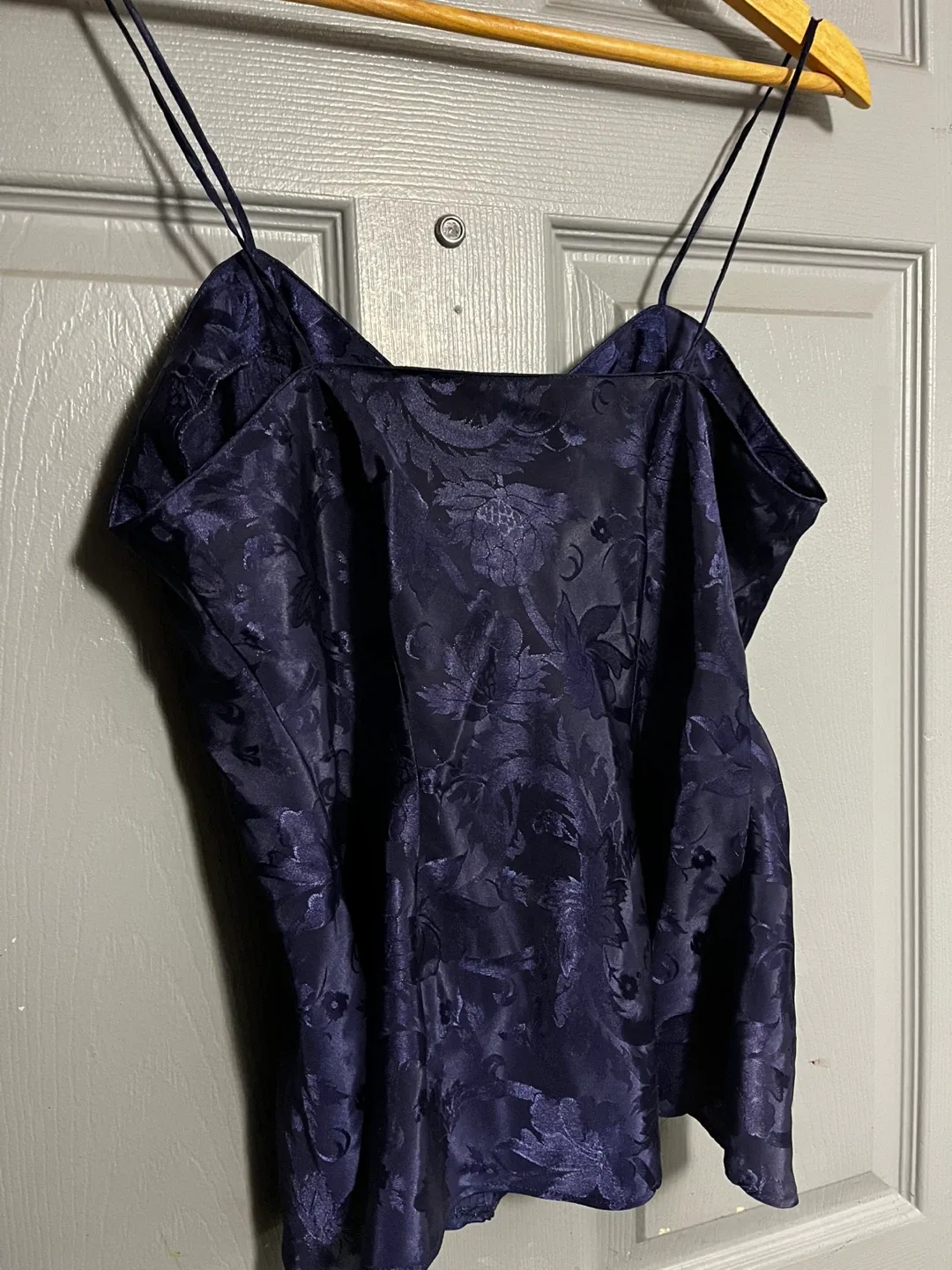Kathryn Sparkly Blue Floral Cami Top (S) image indicator(4)