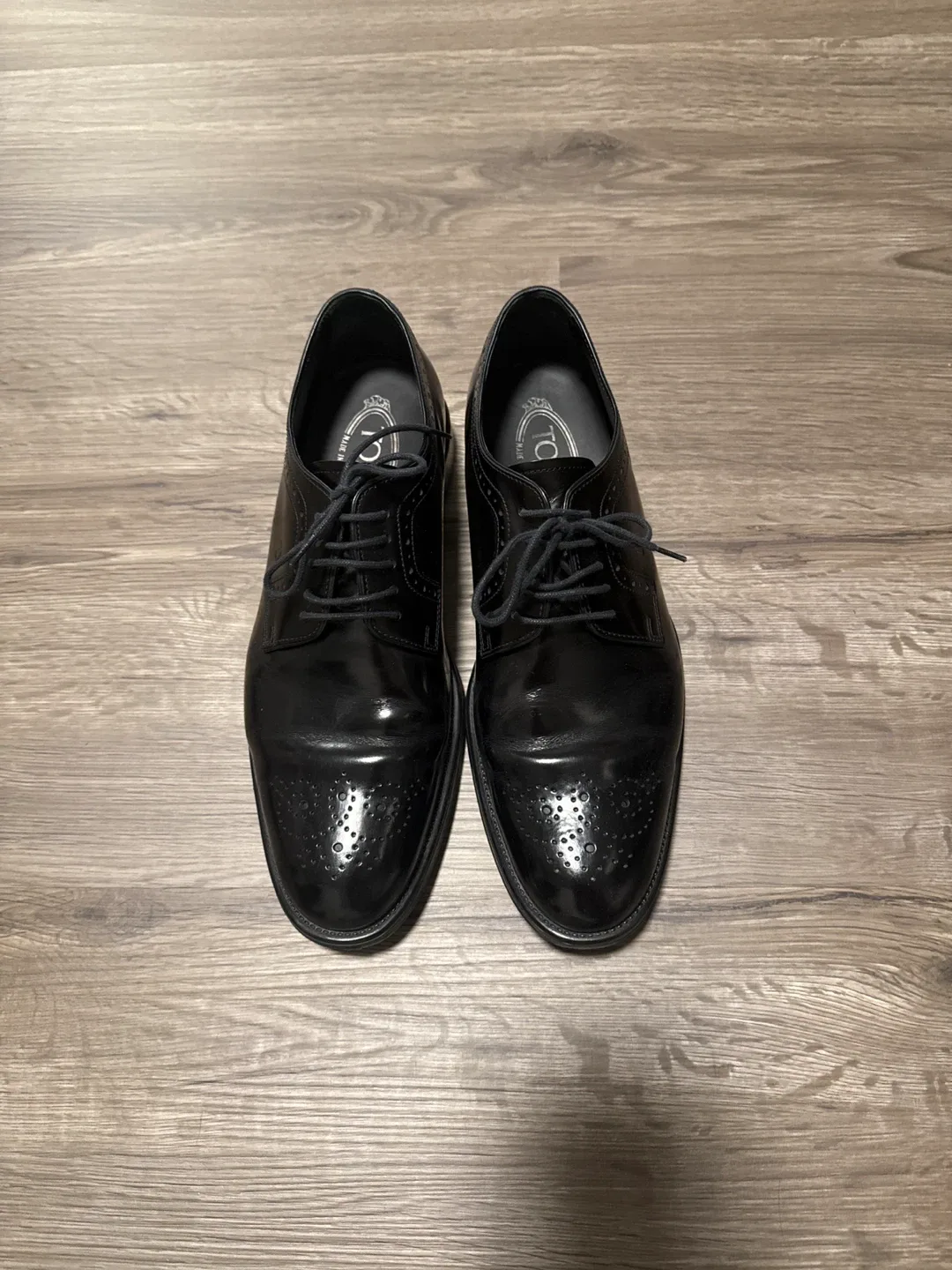 Tod's Black Leather Dress Shoes