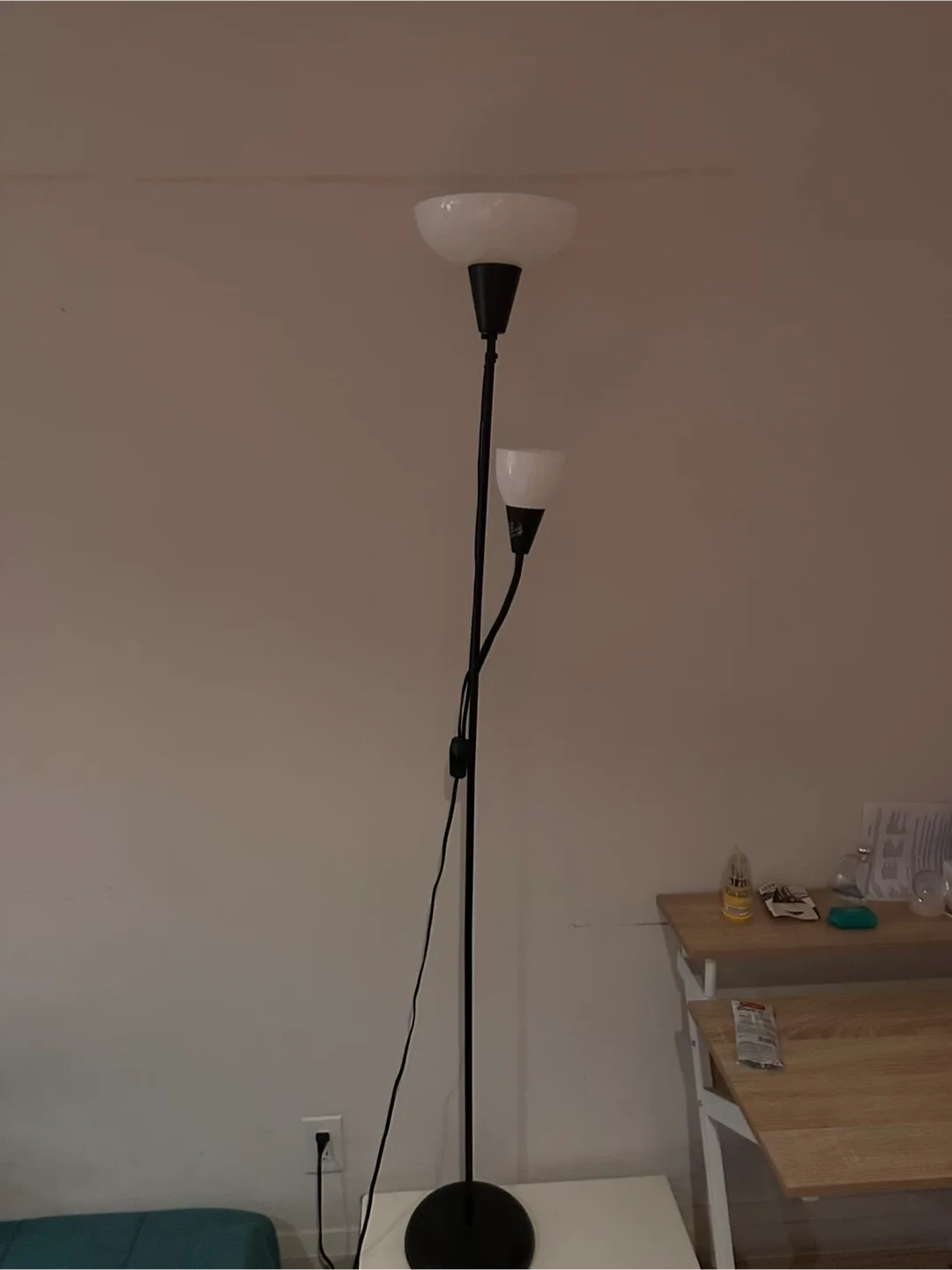 IKEA Floor Lamp image indicator(2)