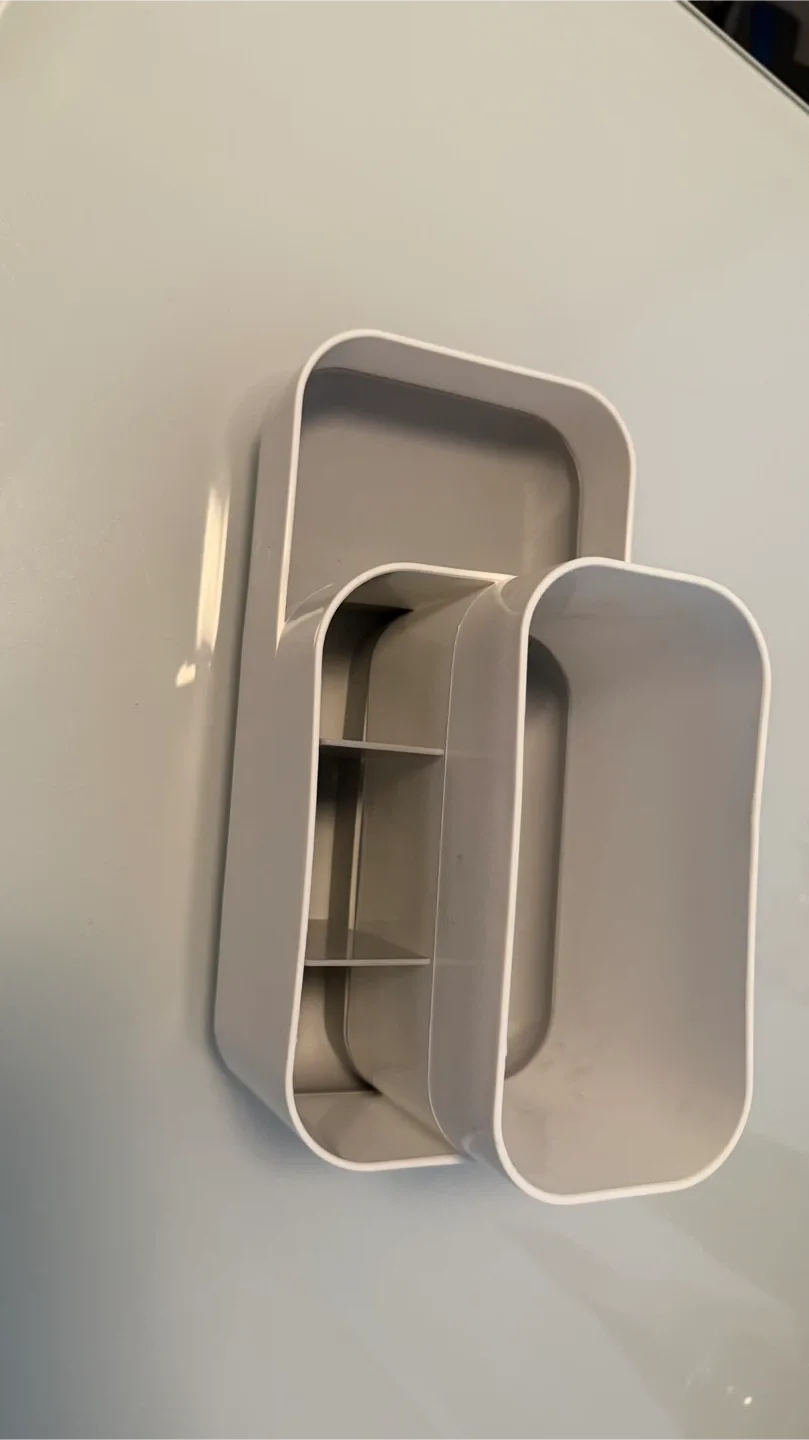 White & Grey Desk Organizer #cleanout image indicator(2)