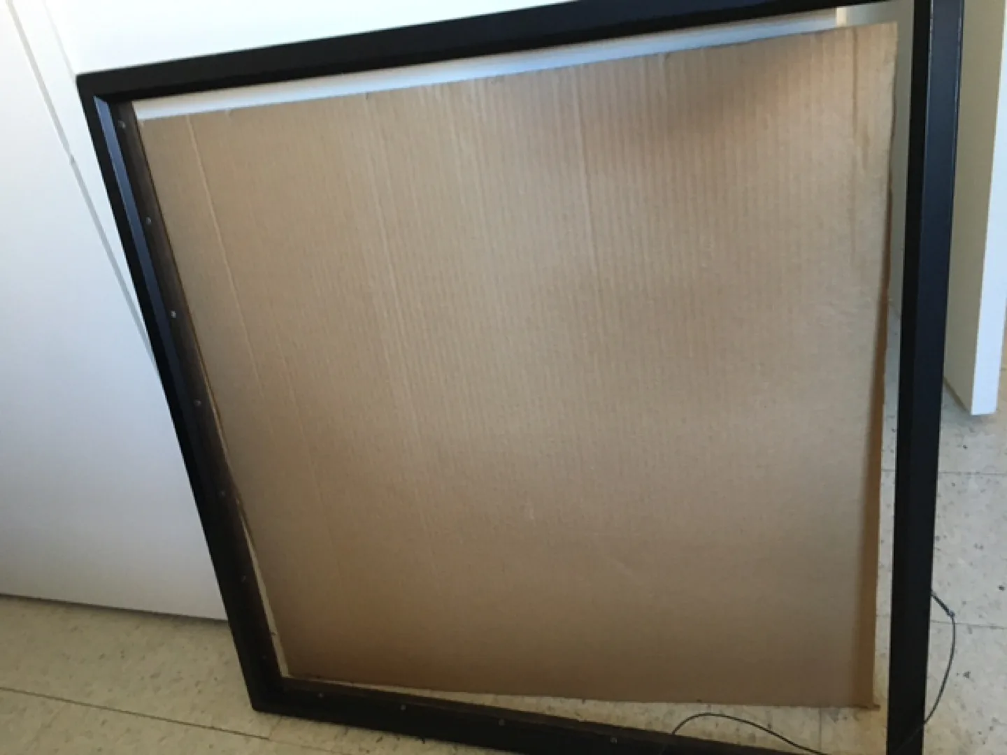 Three frames and 2paint wall image indicator(8)