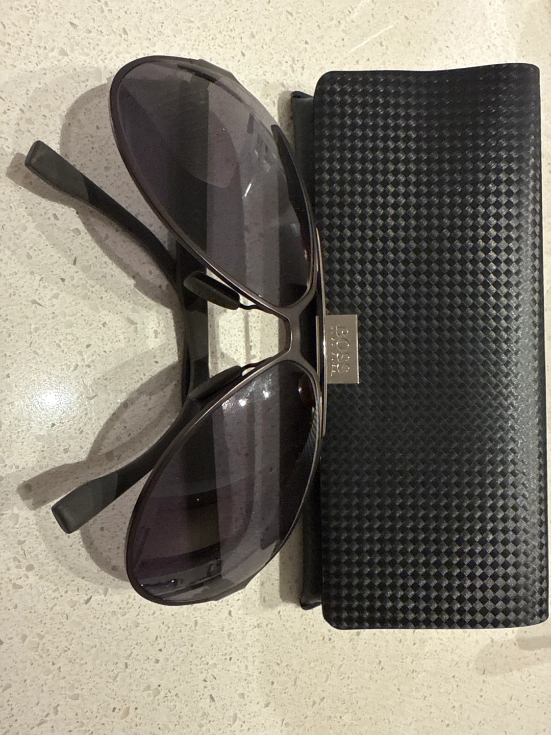 Hugo Boss Aviator Sunglasses with Case - photo 2