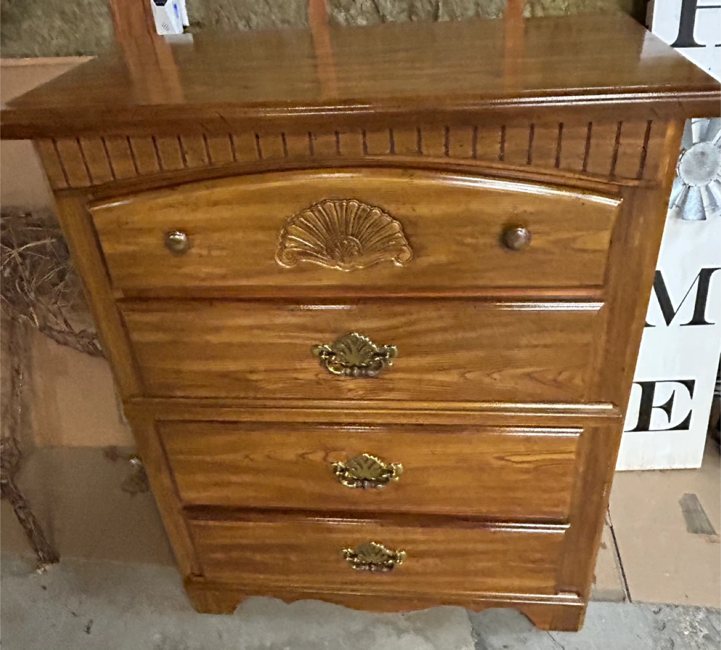 Solid Wooden 4-Drawer Dresser
