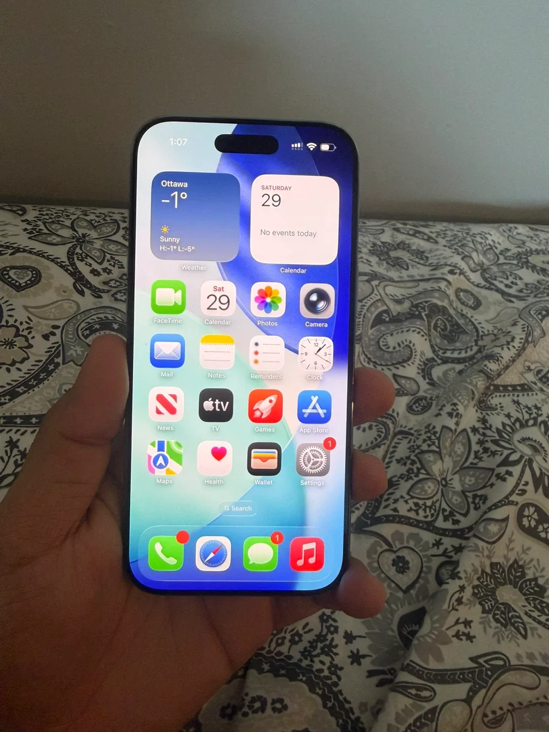 iPhone Air 256GB - Warranty until 2026! image indicator(8)