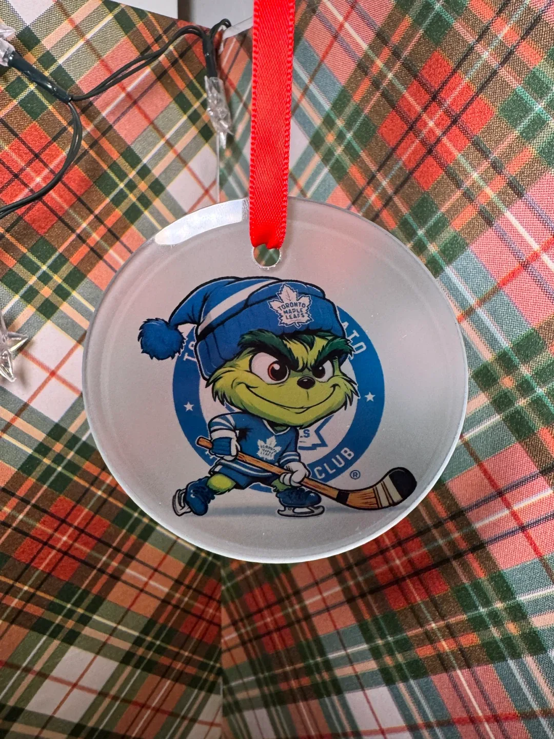 NHL Grinch Christmas Ornament image indicator(3)