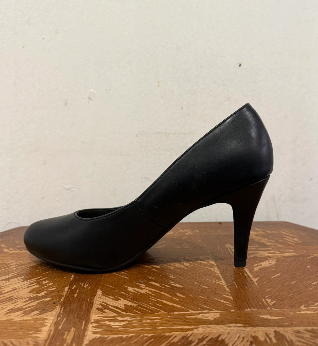 City Classified Black Heels - Size 8 - photo 5