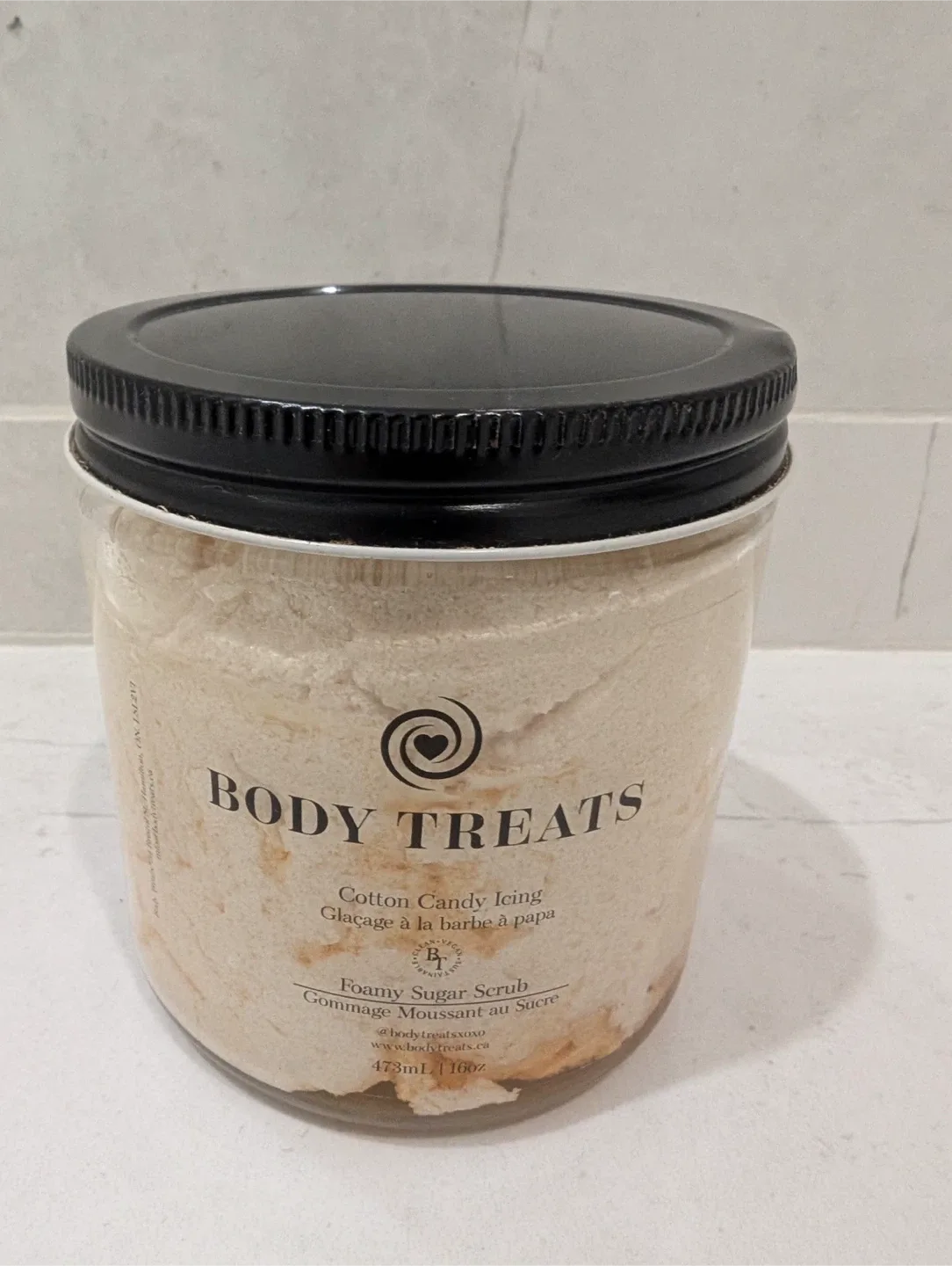 Body Treats Cotton Candy Foamy Sugar Scrub