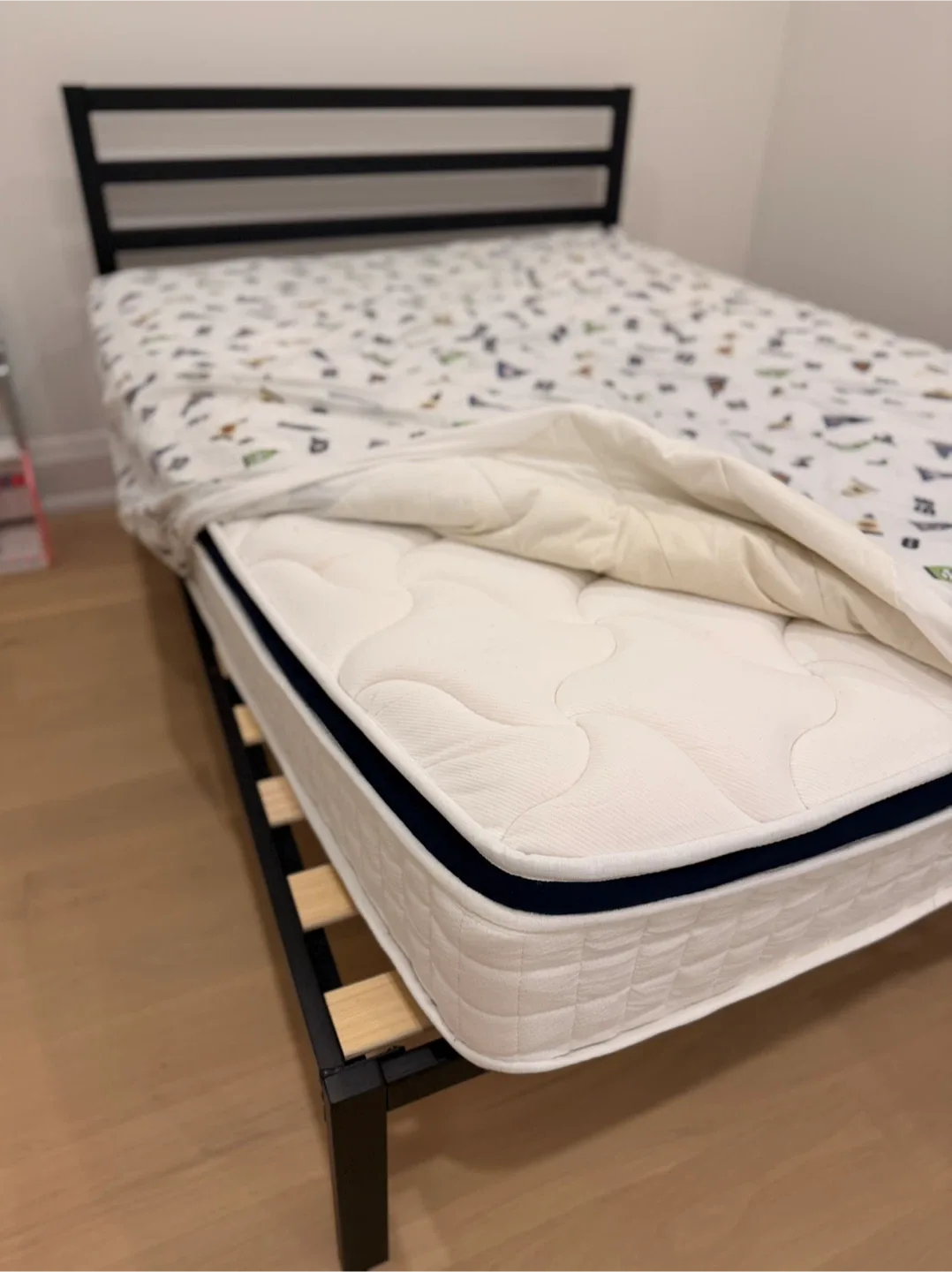 Double Bed Frame and Mattress image indicator(4)