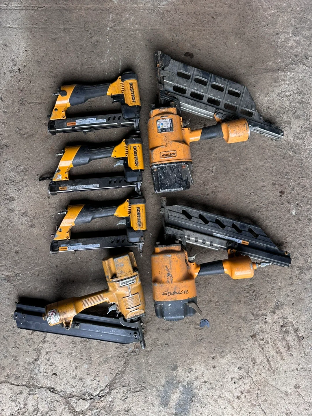 Bostitch 438S2R 16-Gauge Stapler