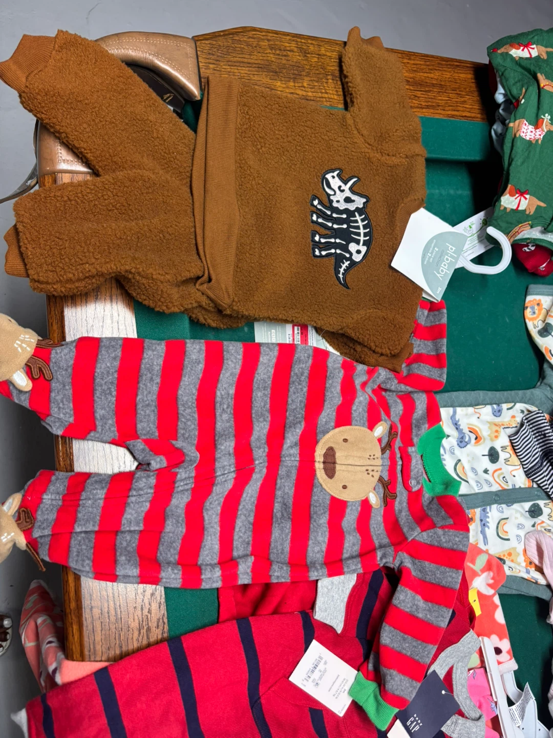 Each $5 Carter's, Gap, & More Baby Clothes Bundle - photo 2