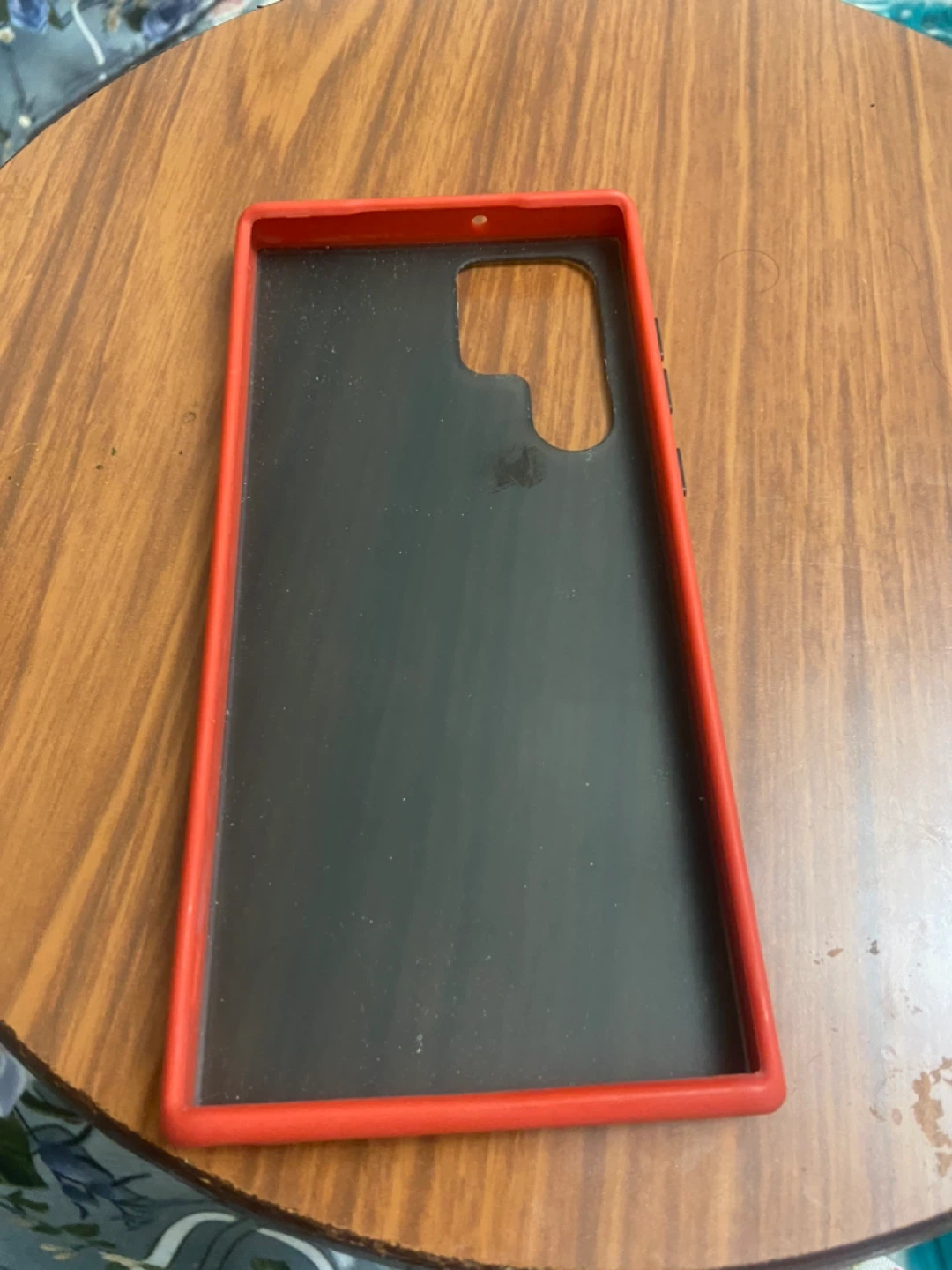 Red & Black Phone Case #Cleanout♻️♻️♻️🥕