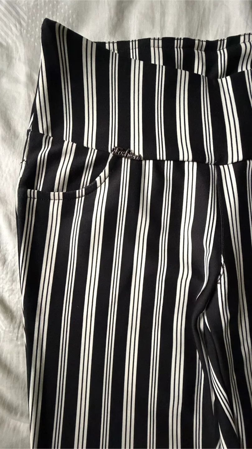 Tashaheart Black & White Striped pant