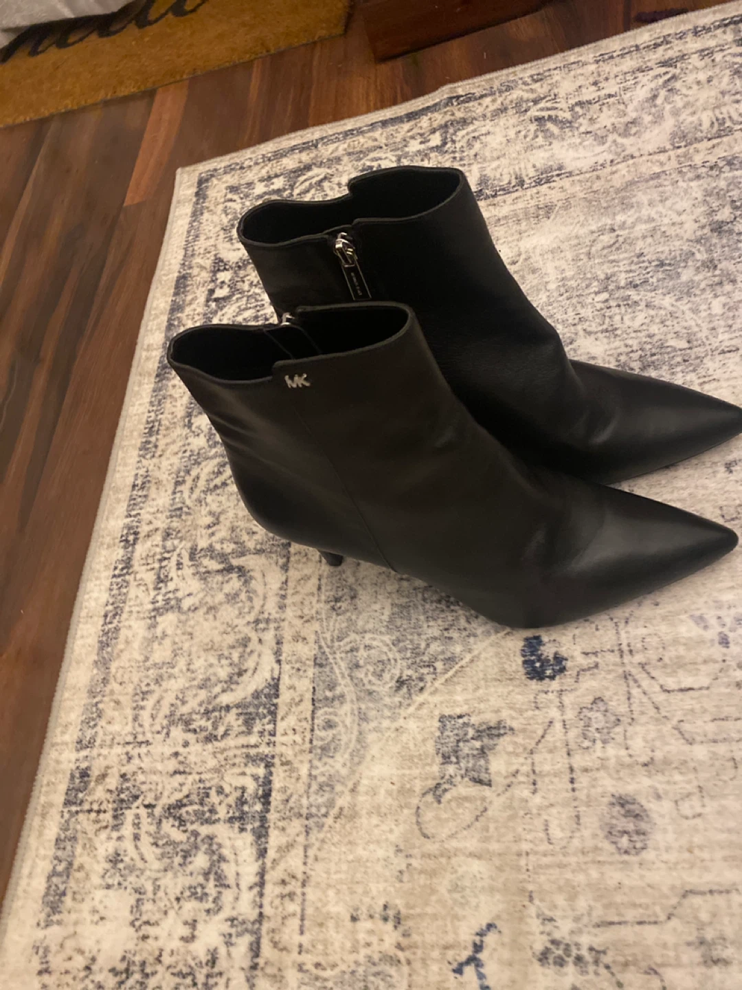Michael Kors Black Leather Ankle Boots - Size 9.5 - photo 2