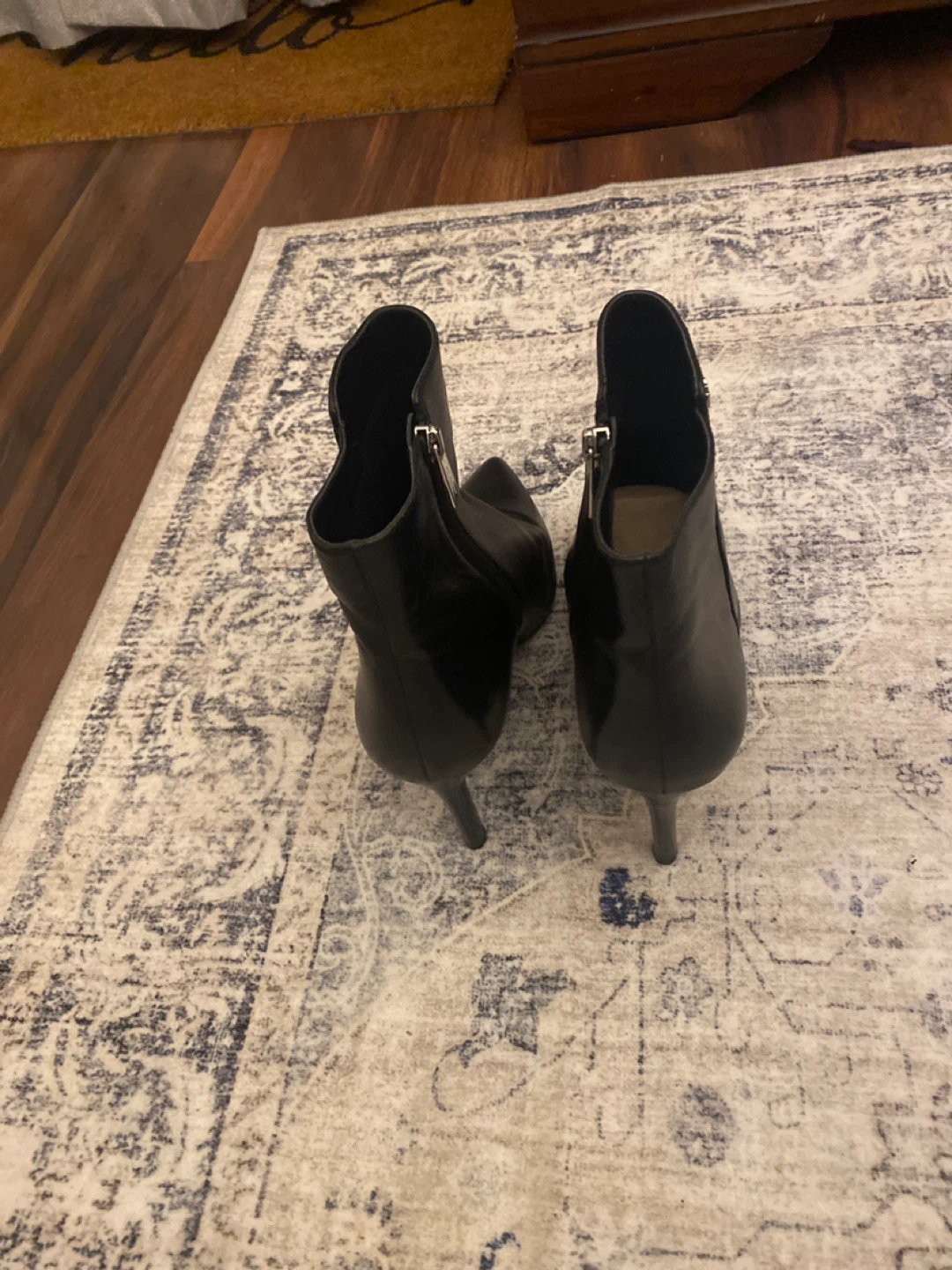 Michael Kors Black Leather Ankle Boots - Size 9.5 - photo 3