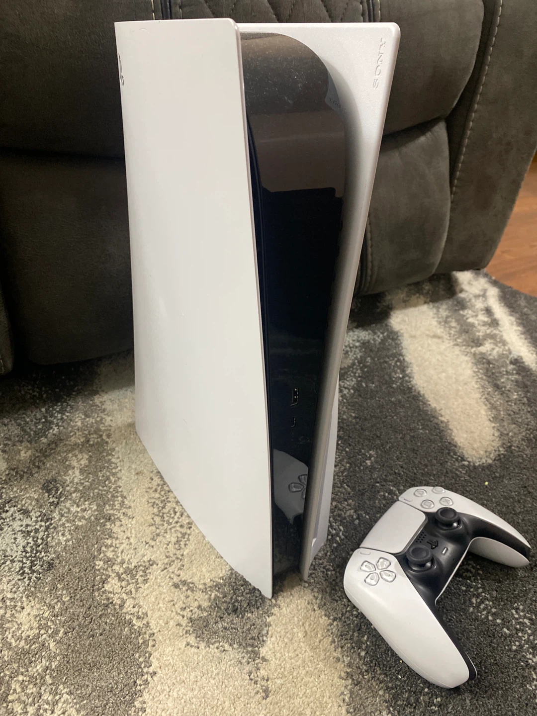 PlayStation 5 Console with Controller - photo 3