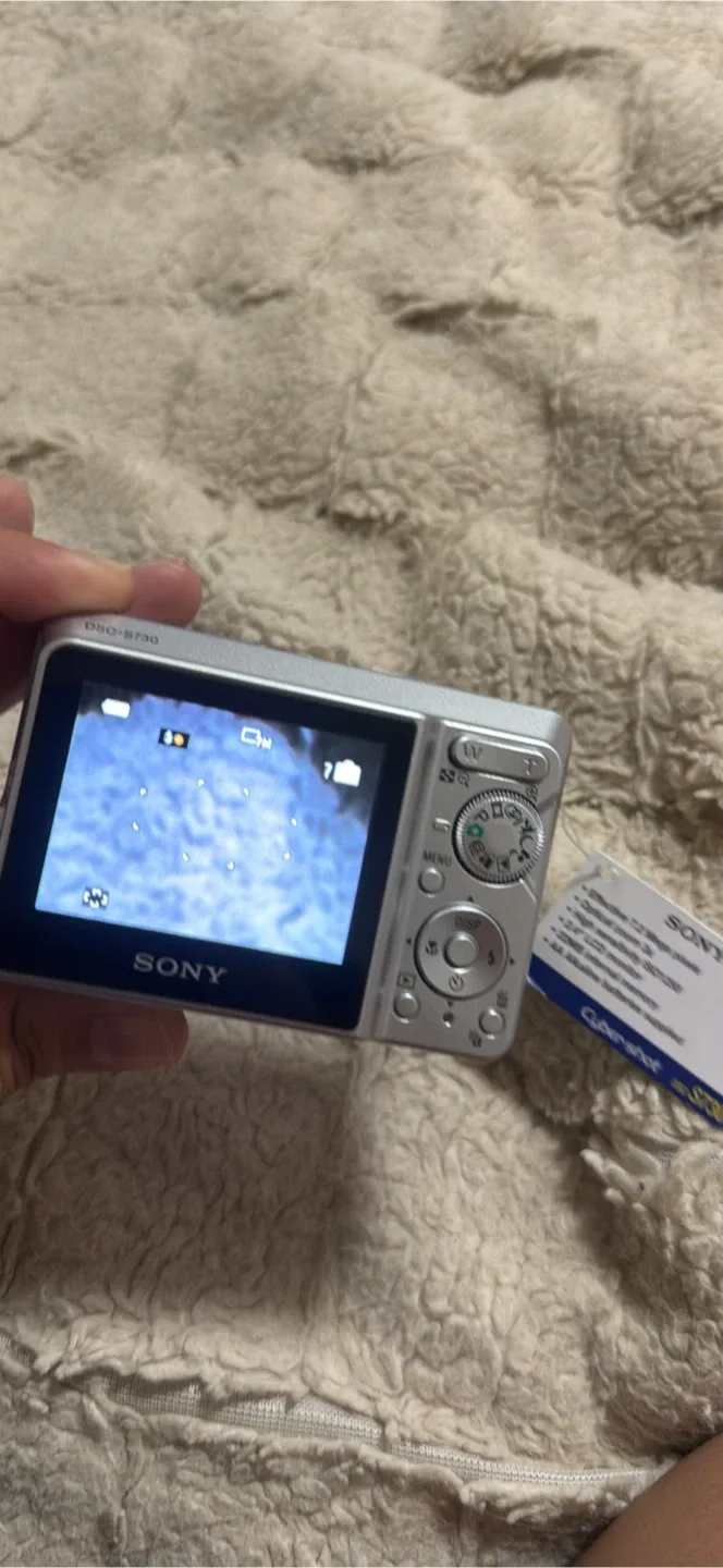 Sony Cyber-shot DSC-S730 Digital Camera image indicator(3)
