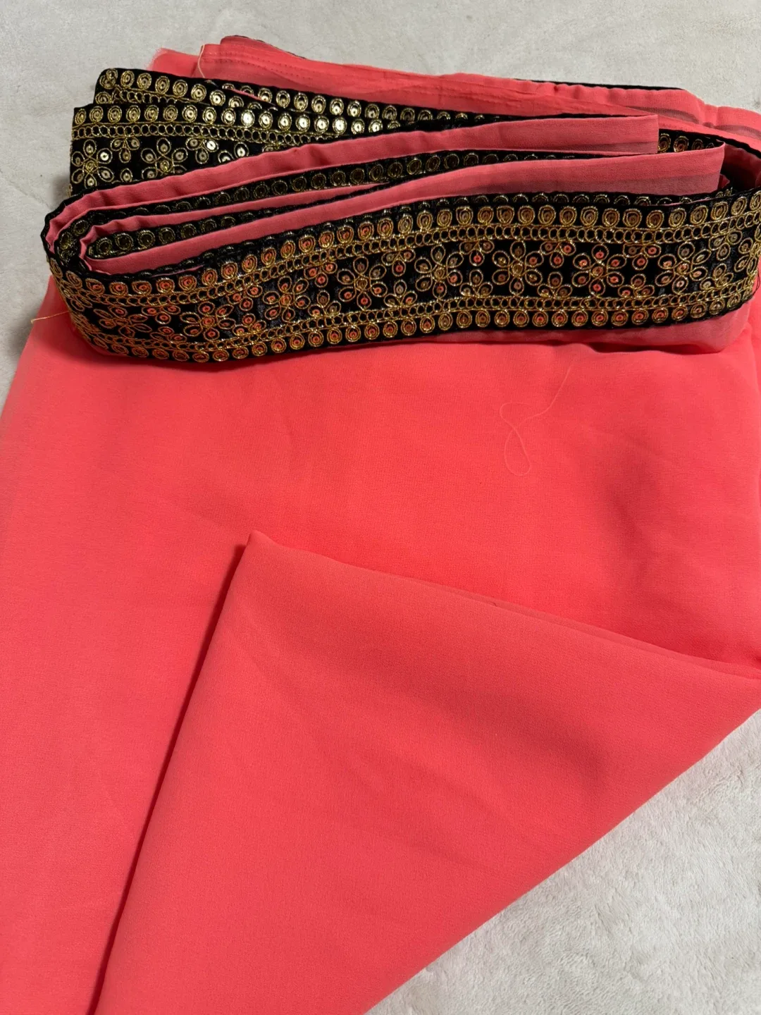 Pink Saree with Gold and Black Border image indicator(4)