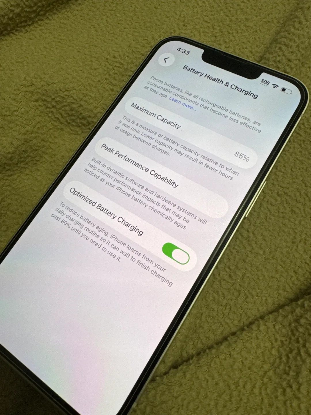 White Apple iPhone 13 - 128GB image indicator(4)