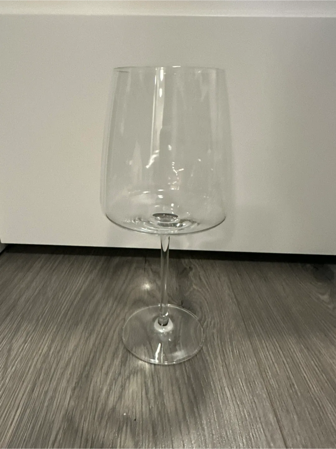 Stemmed Wine Glass - Clear