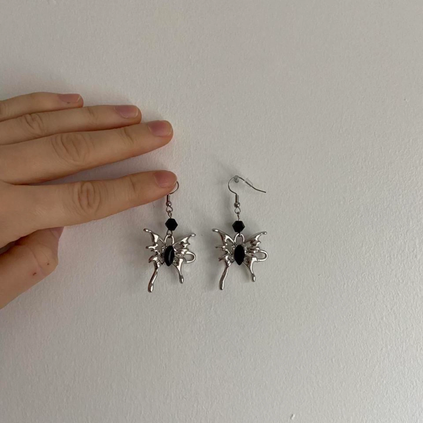 Butterfly Dangle Earrings #cleanout - photo 2