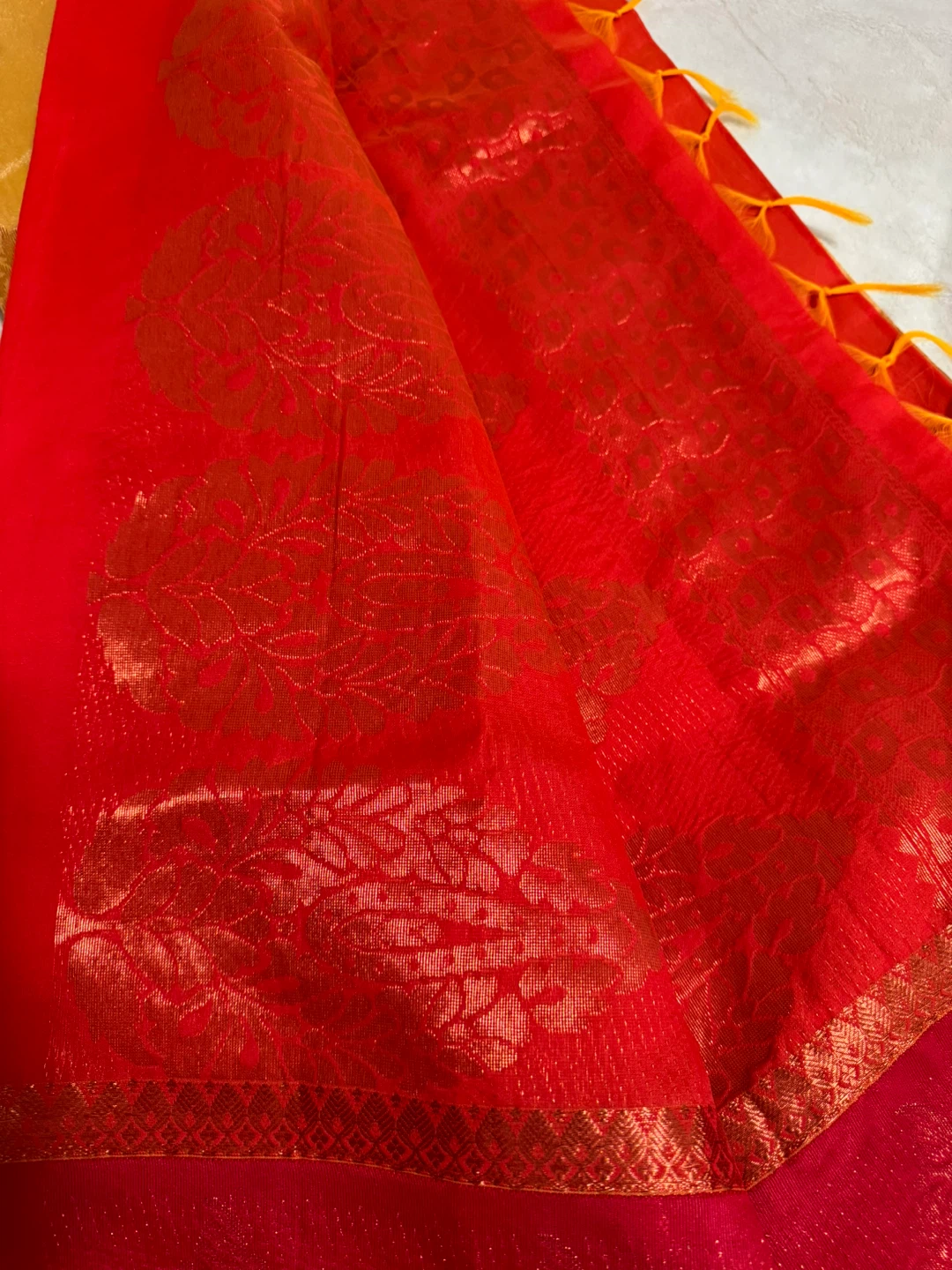 Sari - Gold & Red - photo 4