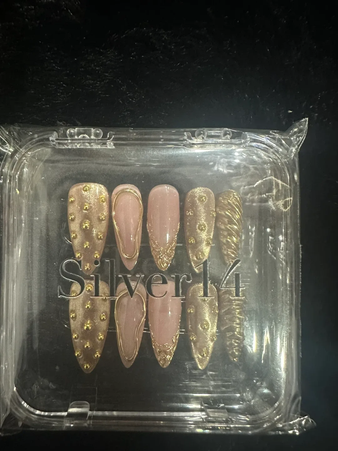 Custom design press on nails