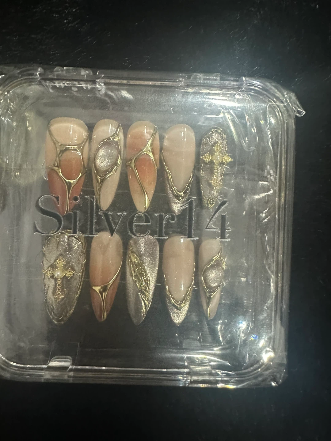 Custom design press on nails - photo 5