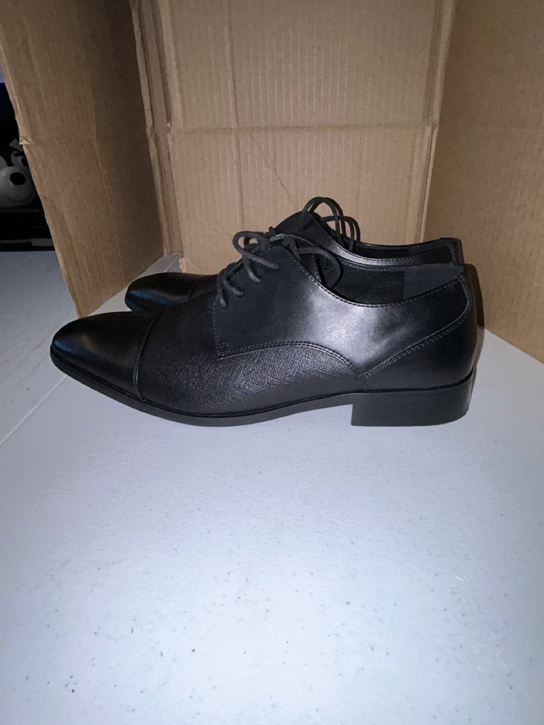 Calvin Klein Black Leather Dress Shoes - Size 10