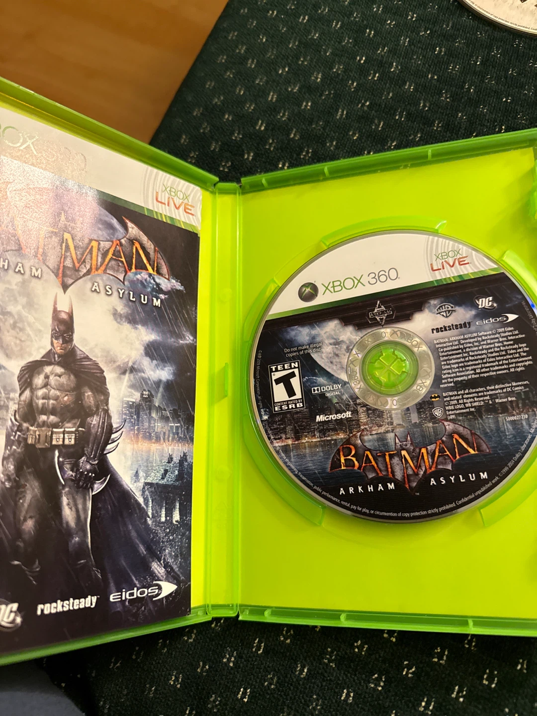Batman: Arkham Asylum - Xbox 360 Game - photo 2