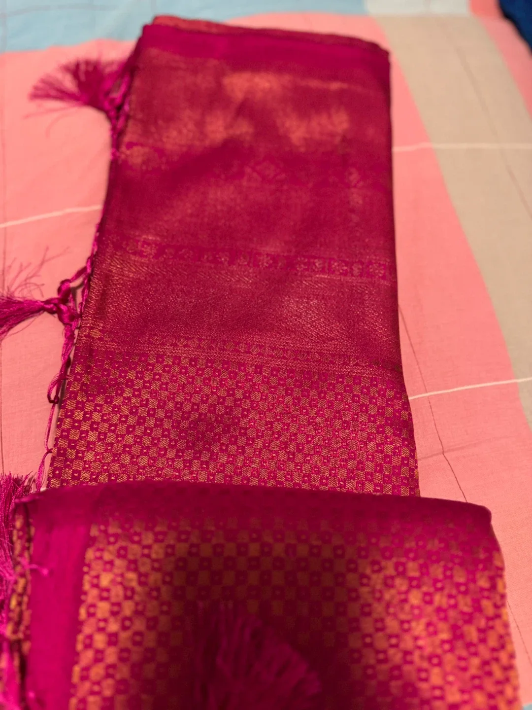 Pink saaari with Tassels image indicator(4)