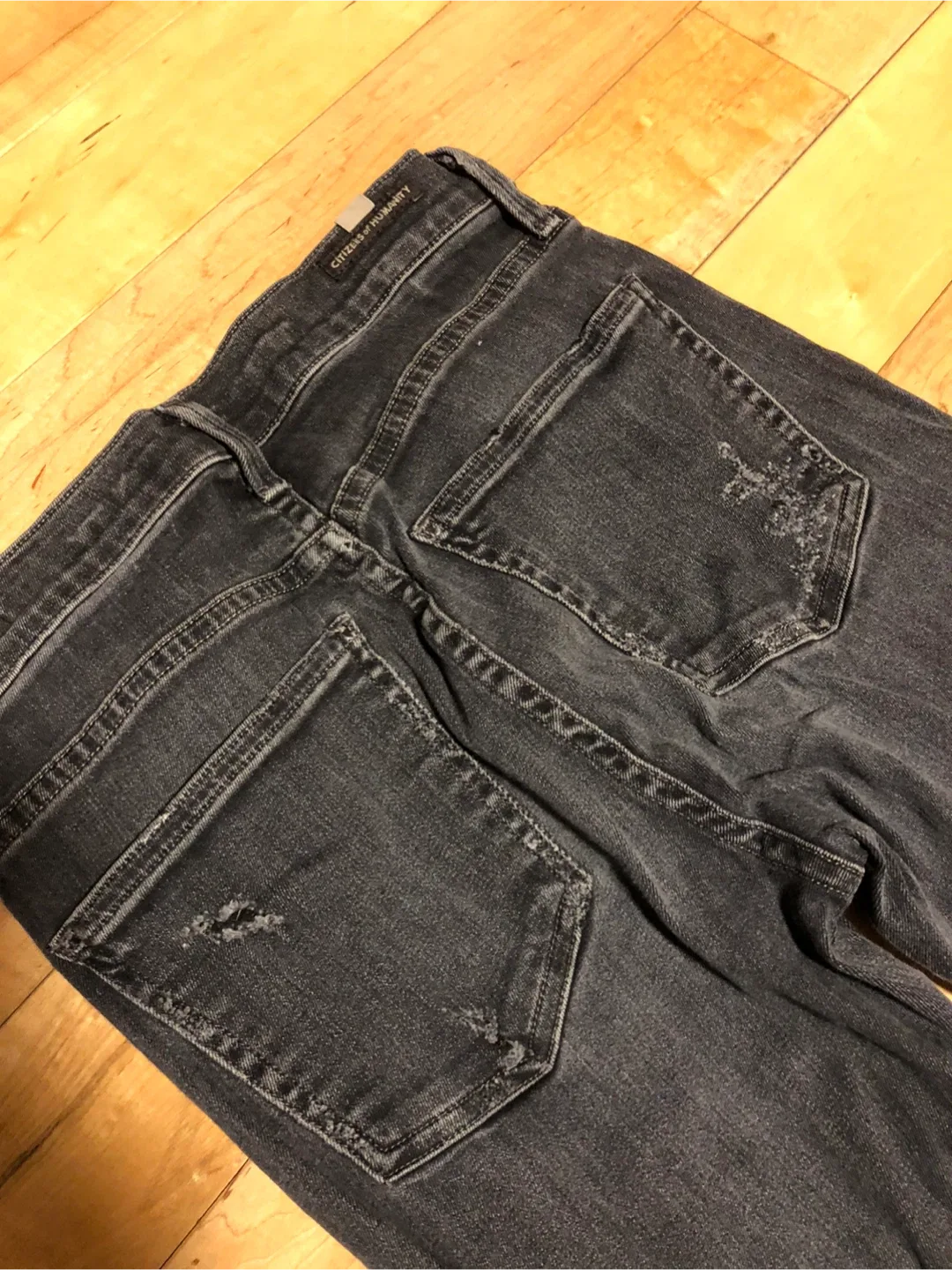 Citizens of Humanity & Abercrombie Jeans - Size 25 image indicator(5)