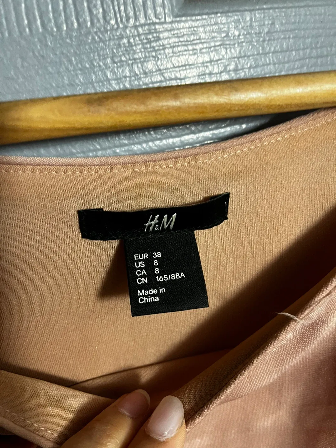 H&M Blush Pink Dress - Size 8 image indicator(2)