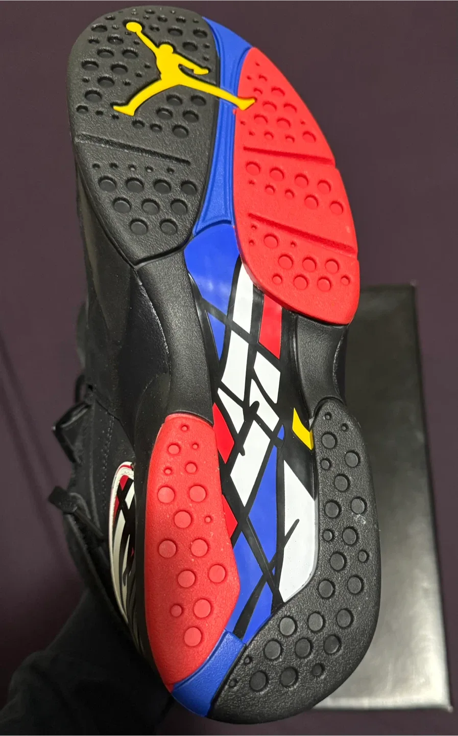 Men’s Nike Air Jordan Retro 8 Playoffs 2023 image indicator(3)