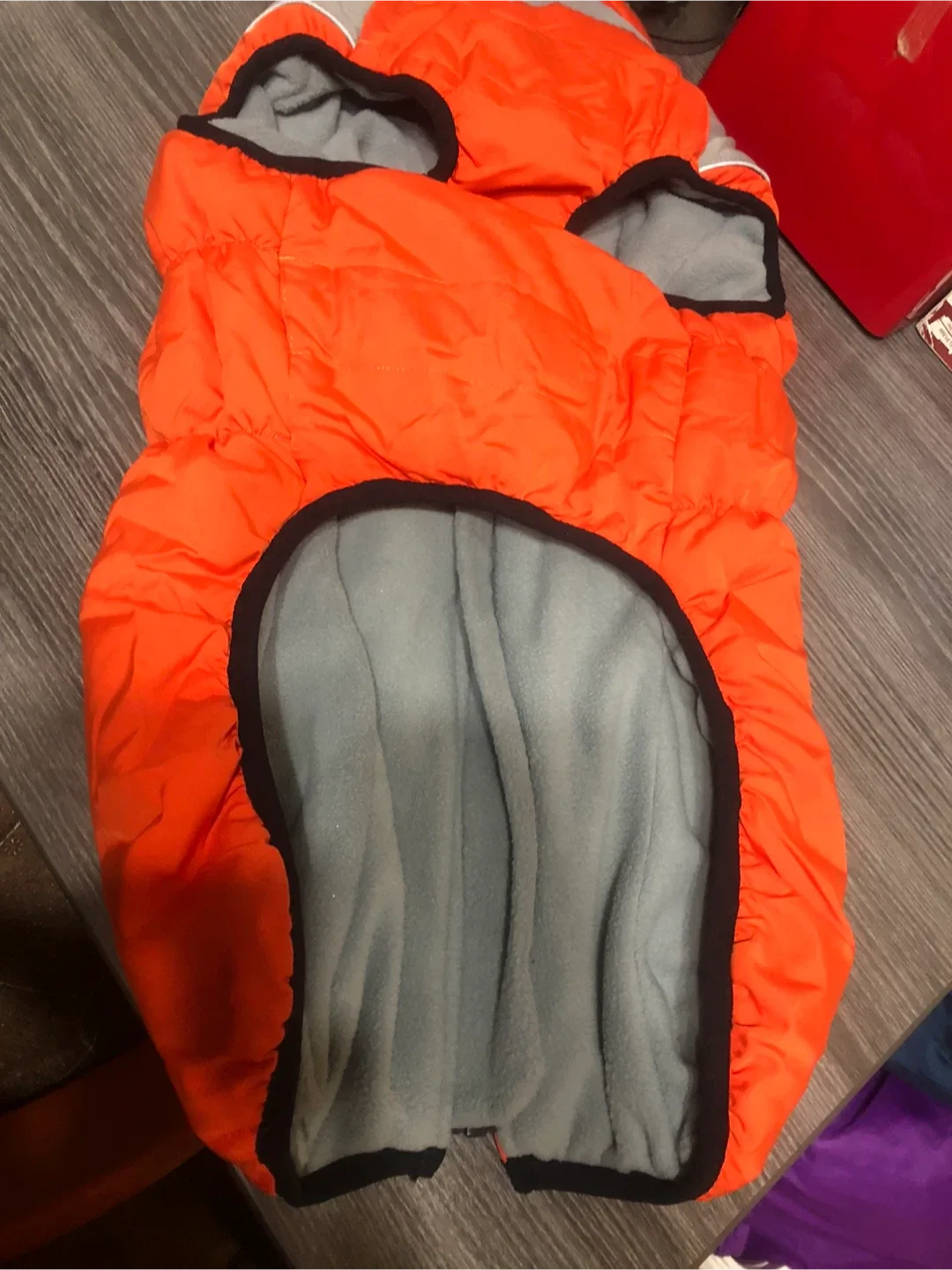 NEW-Orange & Grey Dog Puffer Vest-LARGE image indicator(6)