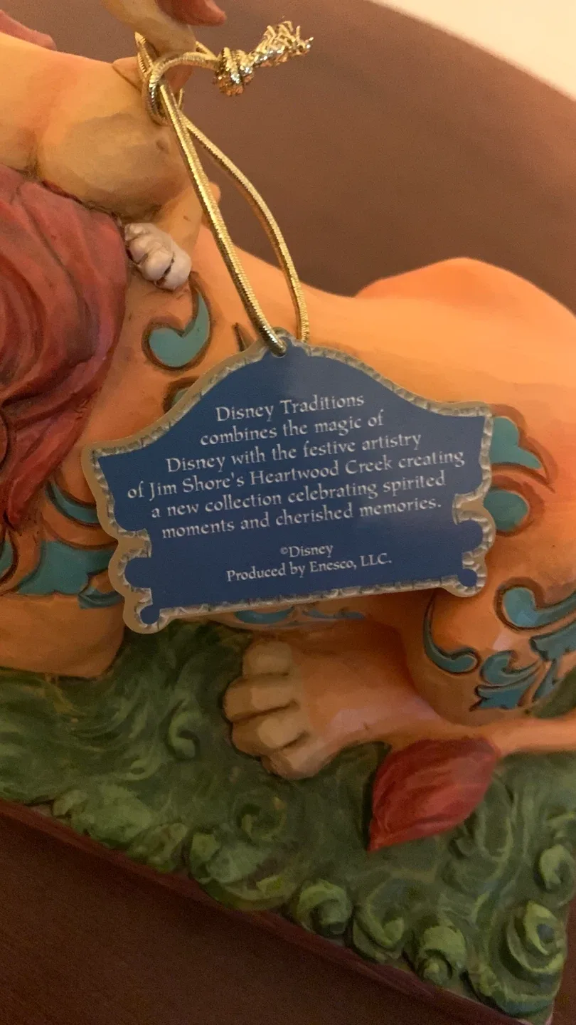 Disney Showcase Lion King Figurine image indicator(2)