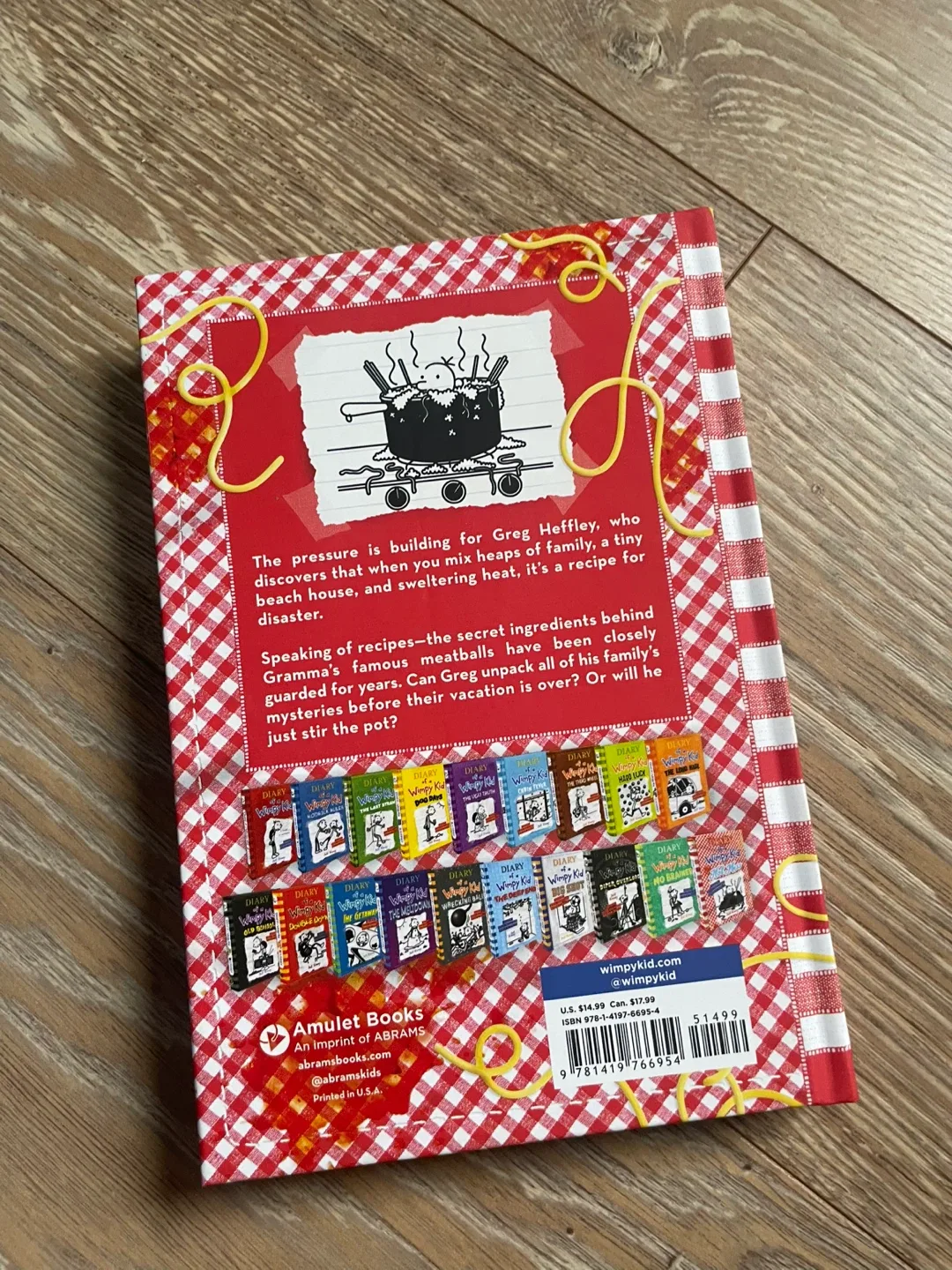 #cleanout Diary of a Wimpy Kid: Hot Mess by Jeff Kinney image indicator(2)