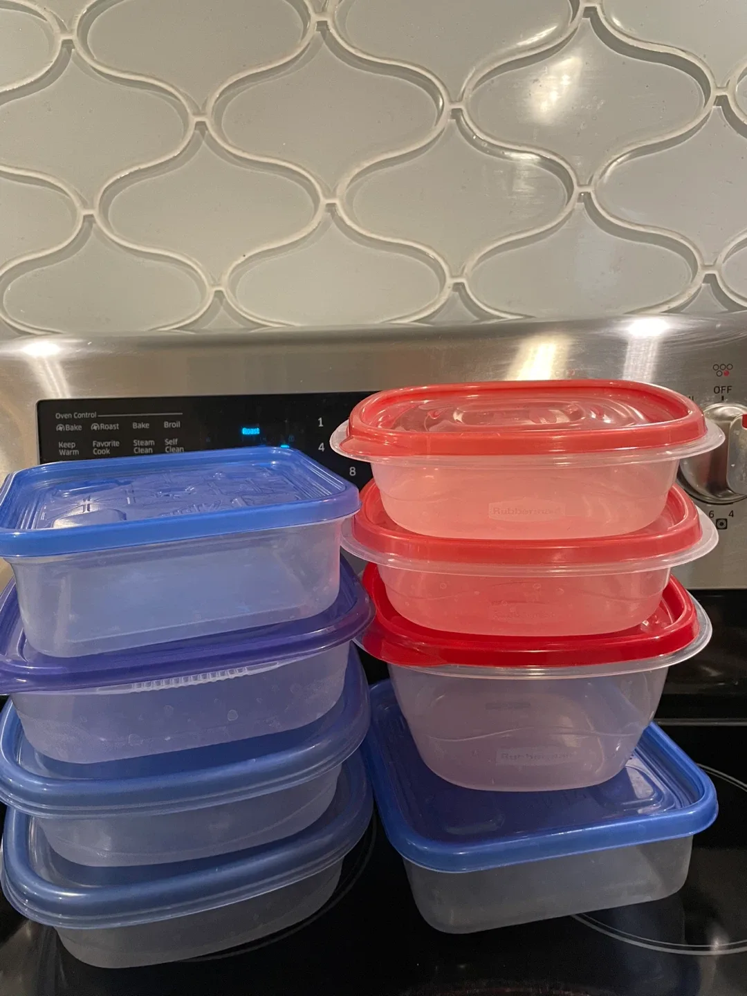 Rubbermaid Food Storage Containers #cleanout
