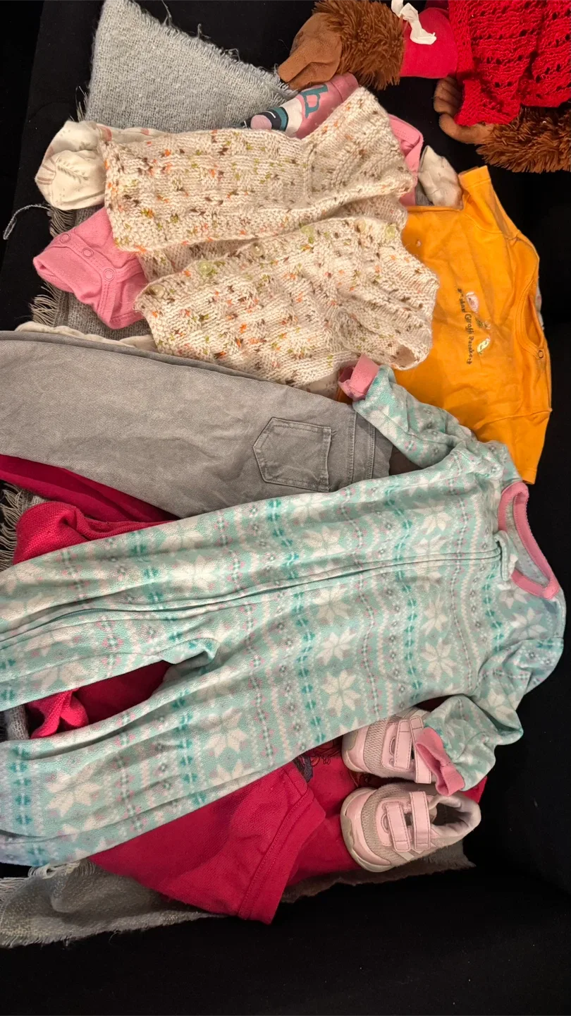 Baby Clothes Giveaway (6–18 months)