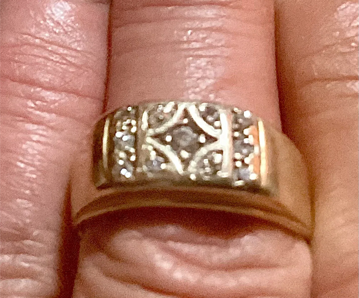 Men’s 14k gold  ring image indicator(2)