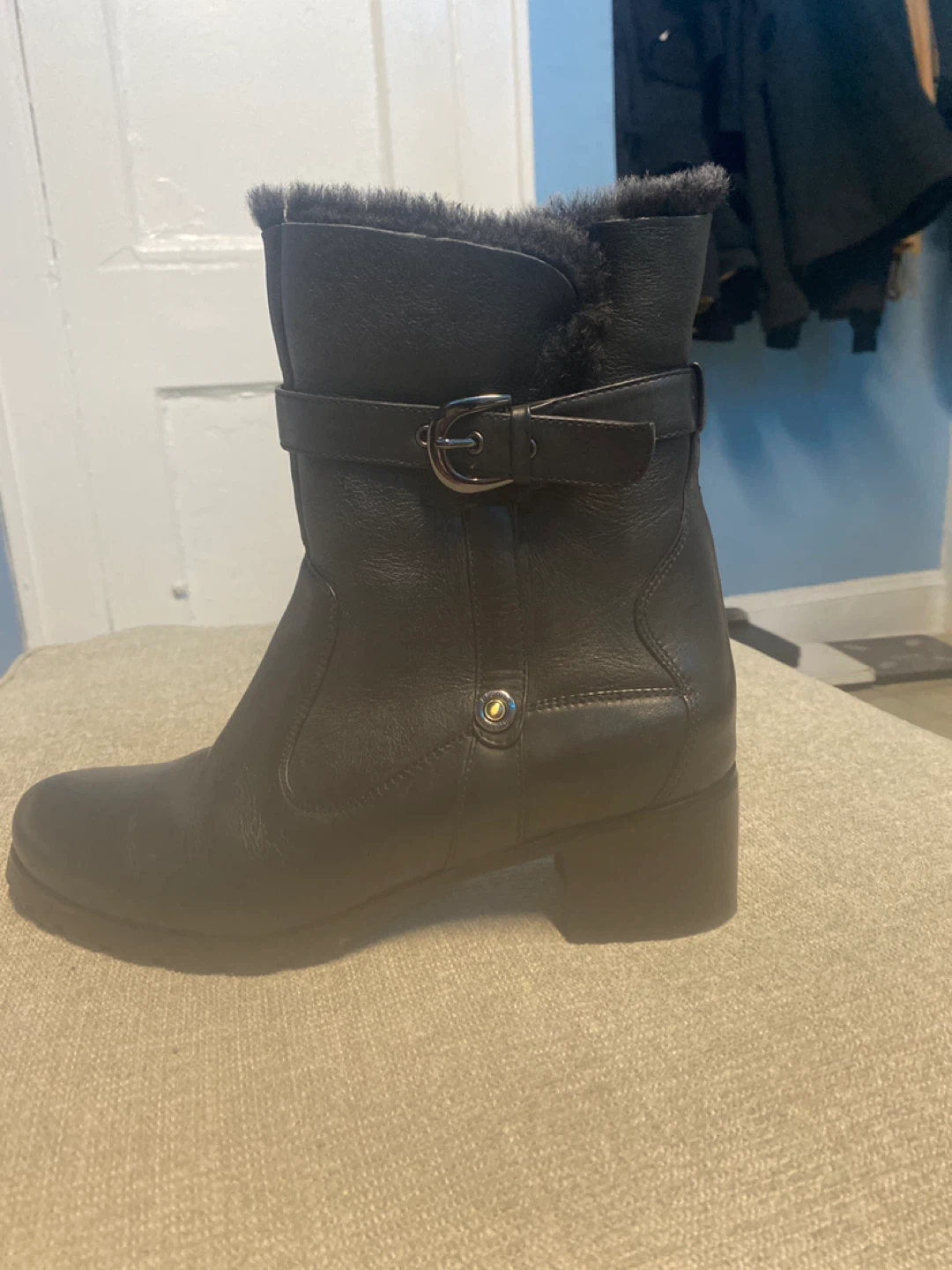 Blondo Black Leather Ankle Boots