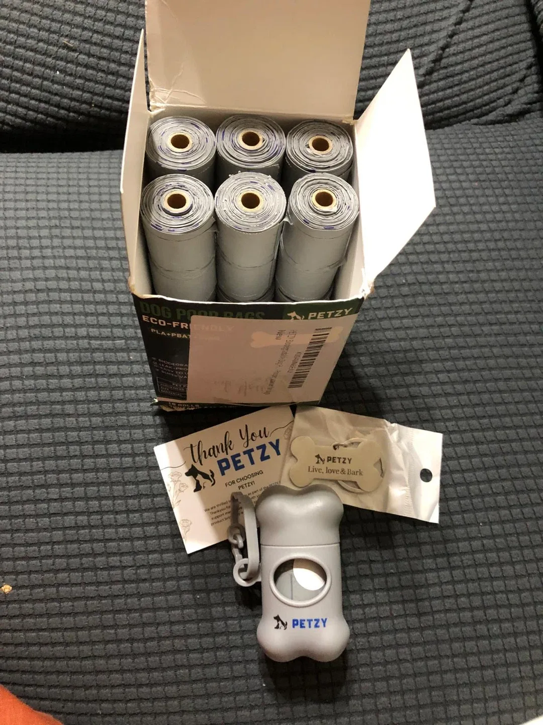 Petzy Dog Poop Bags - Eco-Friendly-NEW image indicator(2)