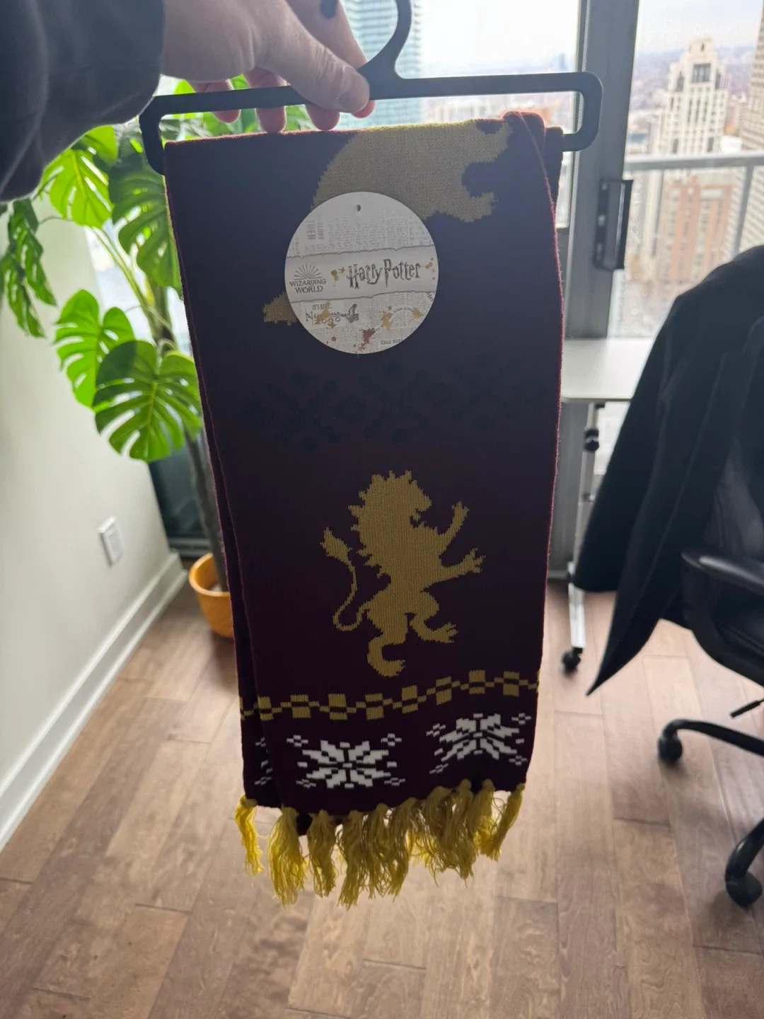 Harry Potter Heat Change Mug, Alarm Clock & Scarf