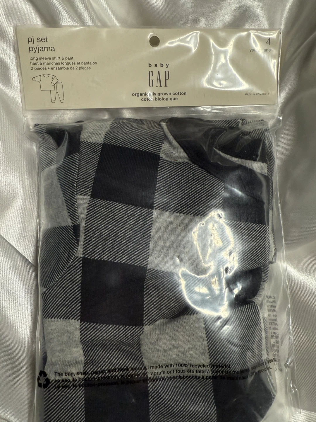 New Gap Kids Pajama Set - Size 4 - photo 2
