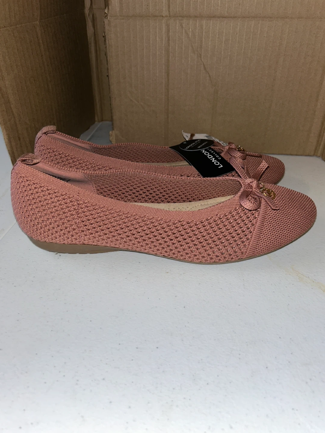 London Fog Ballet Flats - Size 9W - New - photo 2