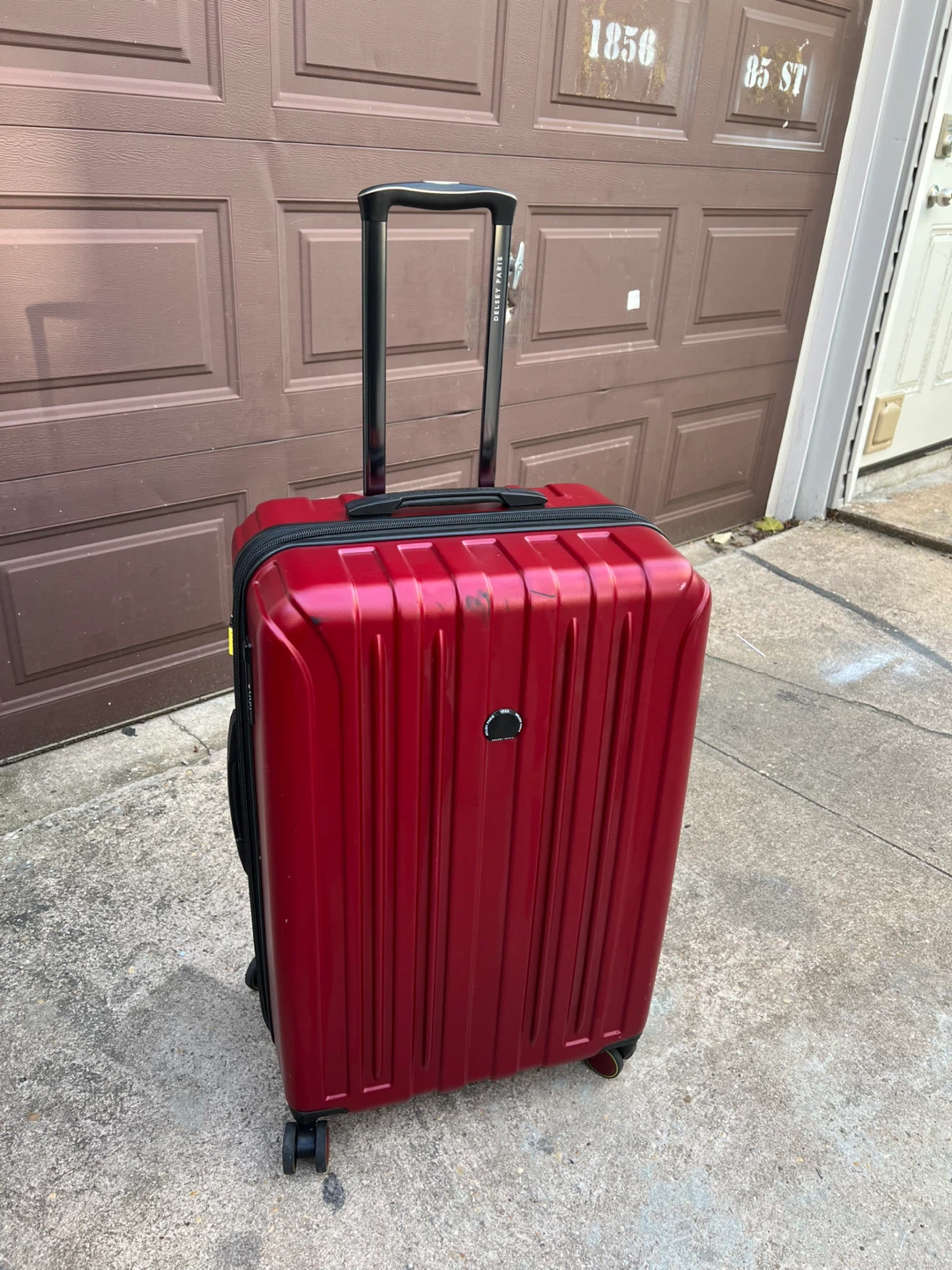 Delsey Paris Carry-on Suitcase - Red - photo 2