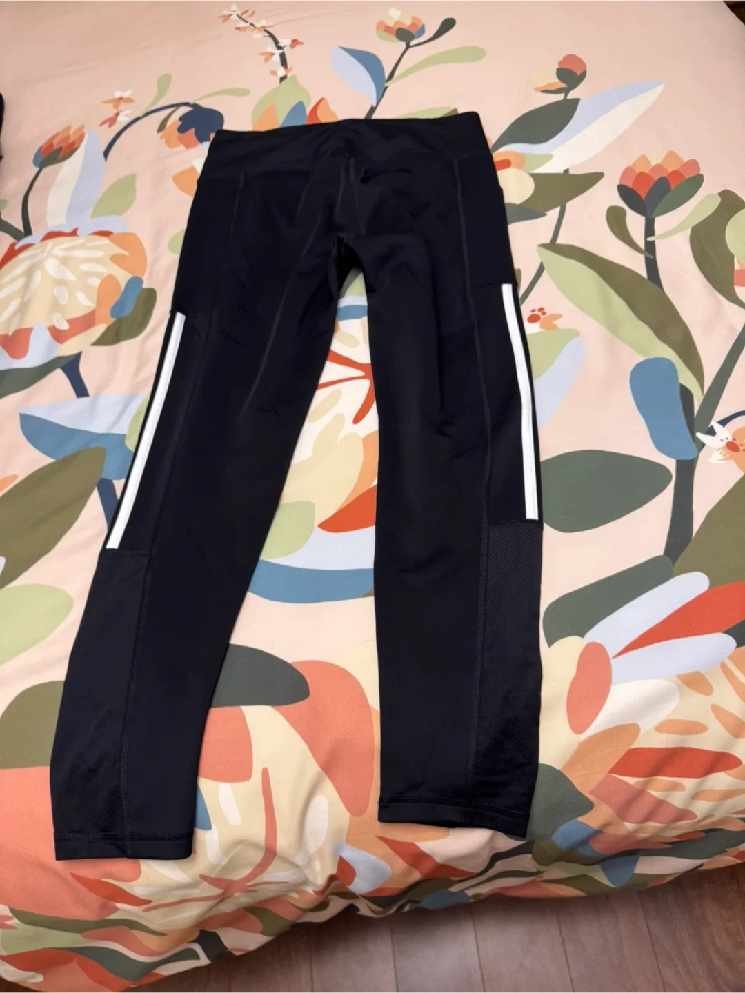 Adidas Women's Running Tights - Size L image indicator(3)