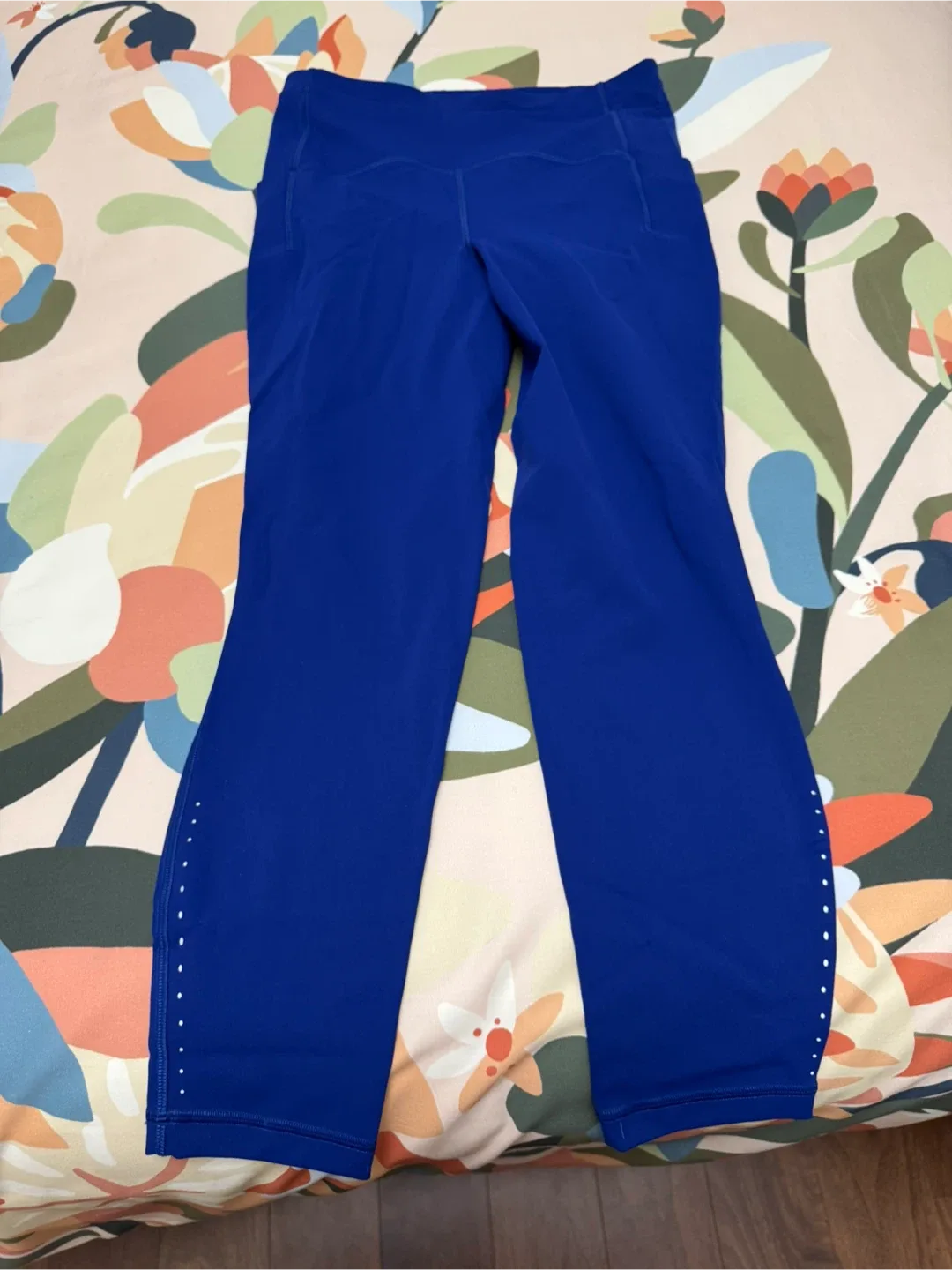 Lululemon Blue Leggings - Size 8